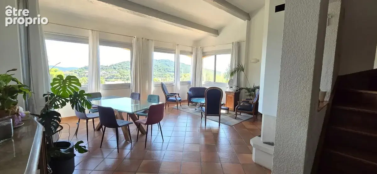 Maison à vendre 6-7 pièces + Piscine Terrain 1400m² CARNOULES (83) - photo 6