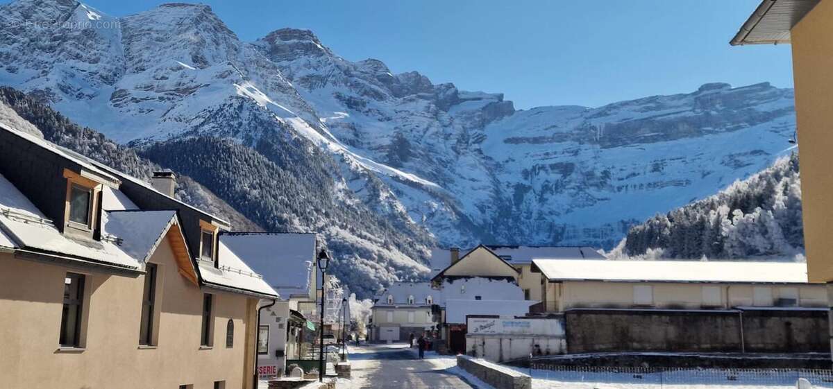 Appartement à GEDRE