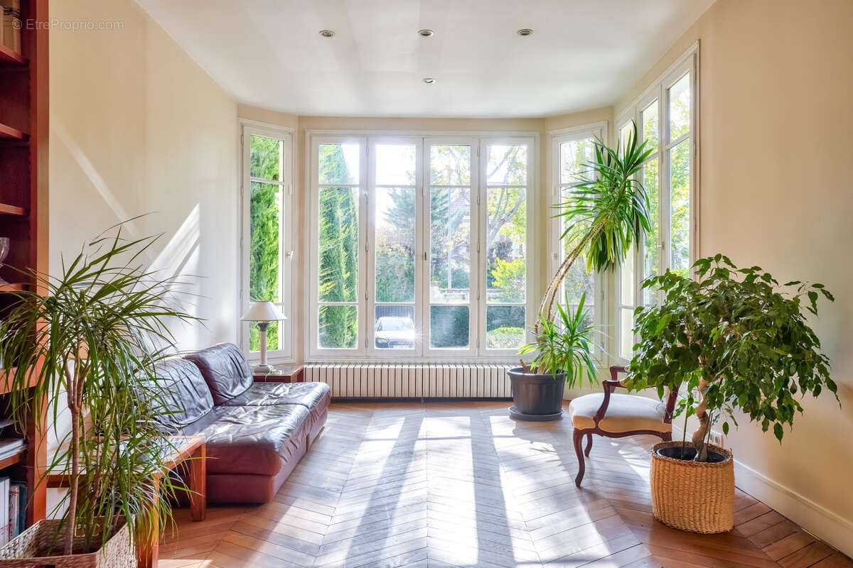 Maison à LE VESINET