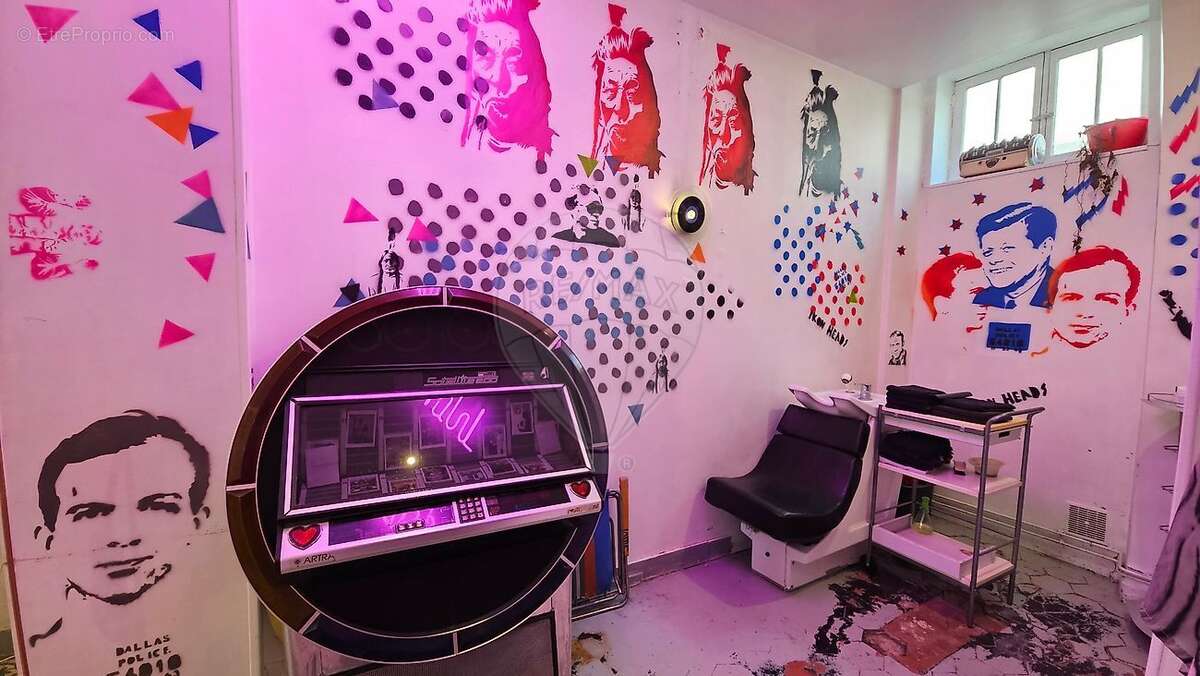 Commerce à PARIS-19E