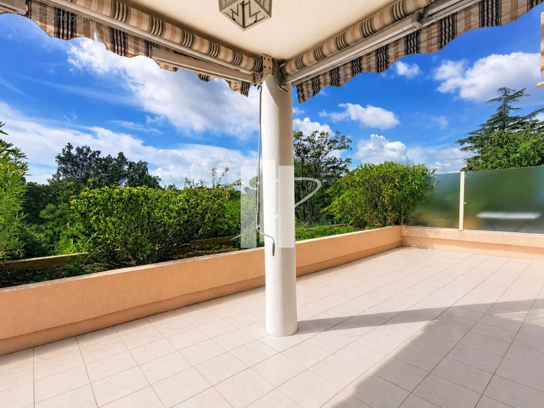 Appartement à SAINT-RAPHAEL