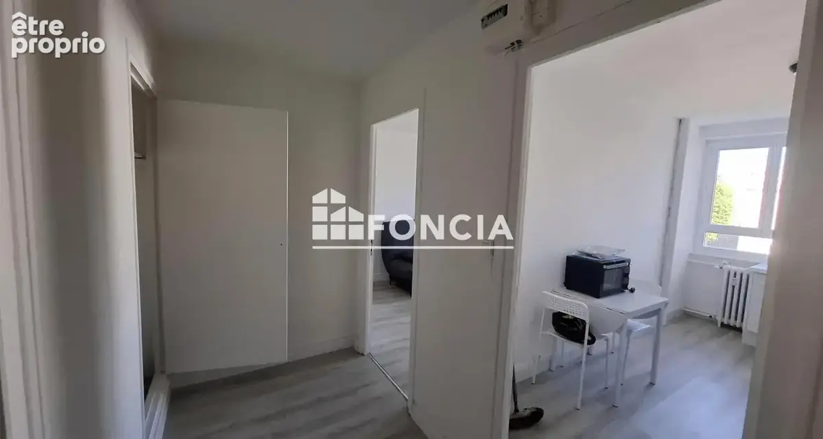 APPARTEMENT de 33,5m2, excellent état, dans une Résidence très bien entretenue, cuisine équipée, vraiment tout confort.Cave.Rési - photo 3