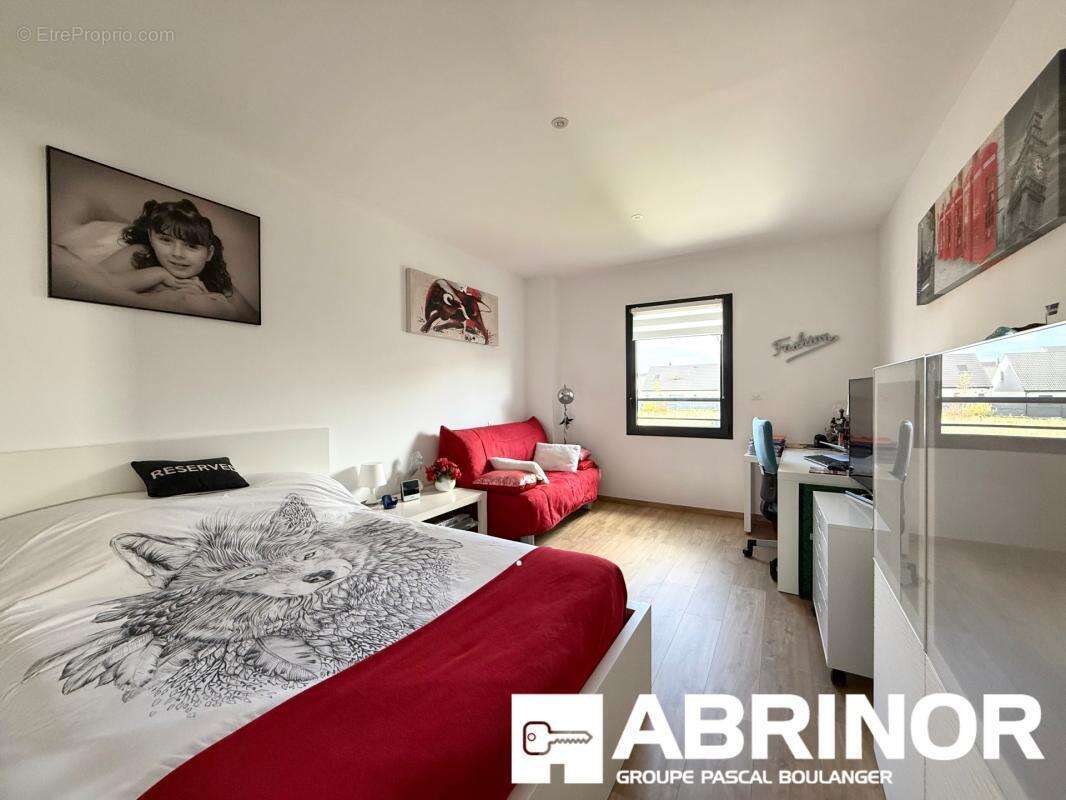 Maison à VERS-SUR-SELLES