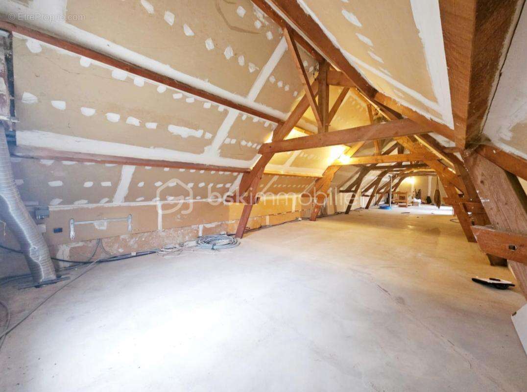 Maison à SAINT-BENOIT-SUR-LOIRE