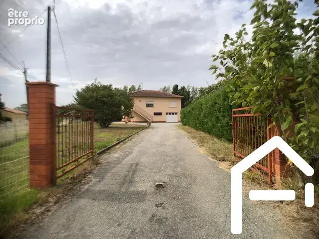 Maison 140 m² à Maureville  - photo 3