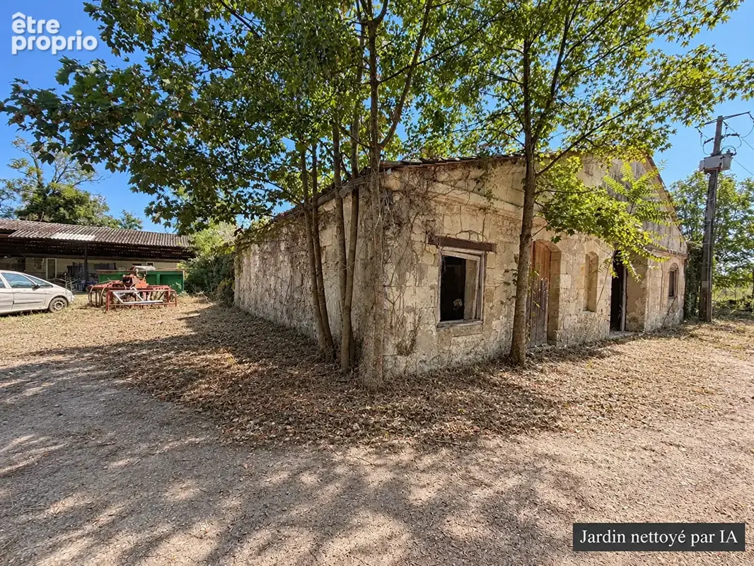 Propriété historique Saint Loubes 18 pièce(s) 870 m2 - photo 8