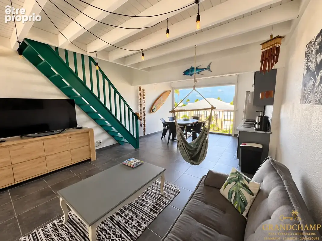 Baie nettlé   superbe duplex rénové et meublé - photo 1