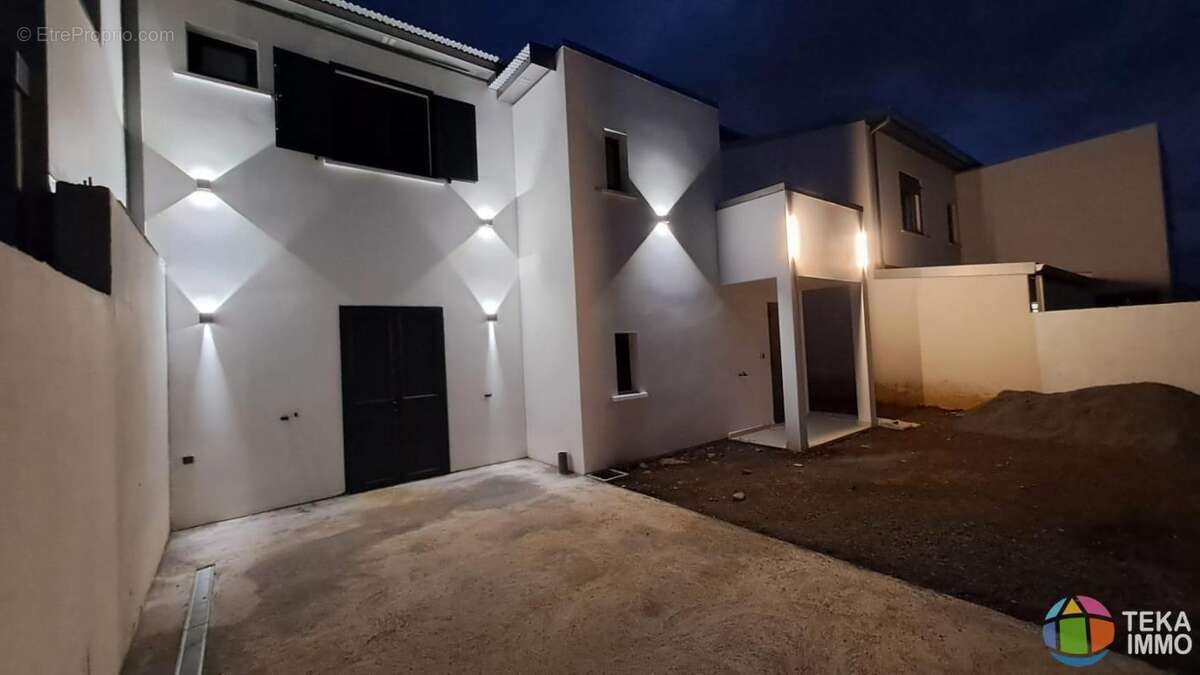 Maison à SAINTE-MARIE