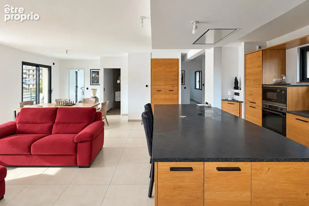 Appartement de standing, terrasse de 38 m² face aux montagnes, double garage et studio indépendant - photo 6