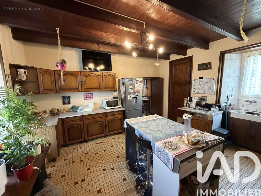 Maison 120 m² à Vernoux-En-Gatine  - photo 6