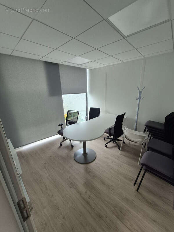 Commerce à BRUAY-LA-BUISSIERE