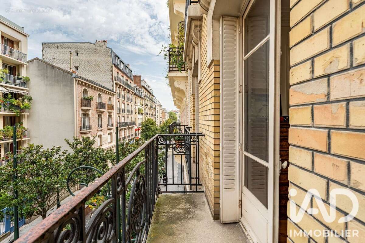 Photo 9 - Appartement à LA GARENNE-COLOMBES