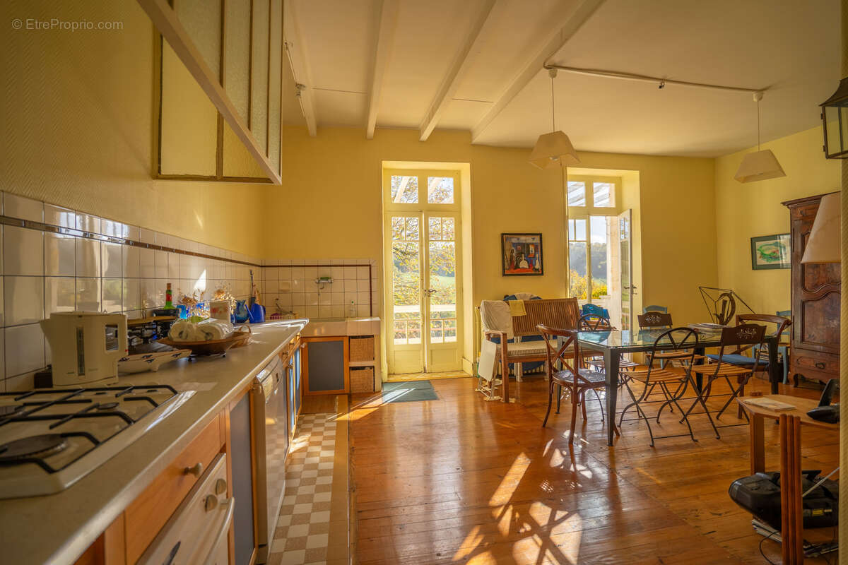 Maison à BAGAT-EN-QUERCY