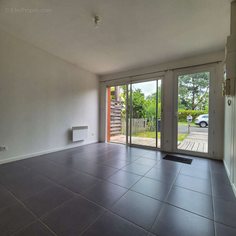 Appartement à BEGLES