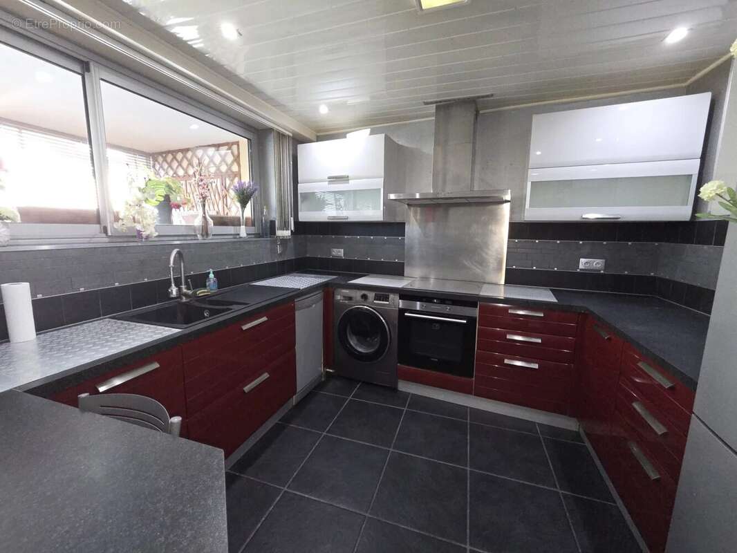 Appartement à VILLENEUVE-LOUBET