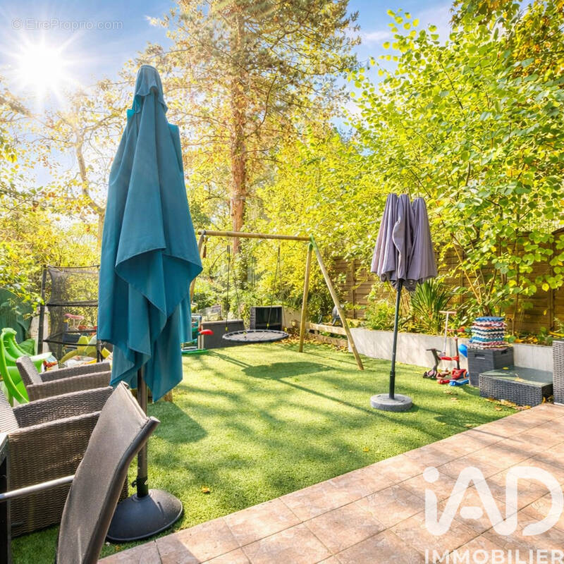 Photo 1 - Appartement à AUBERVILLIERS