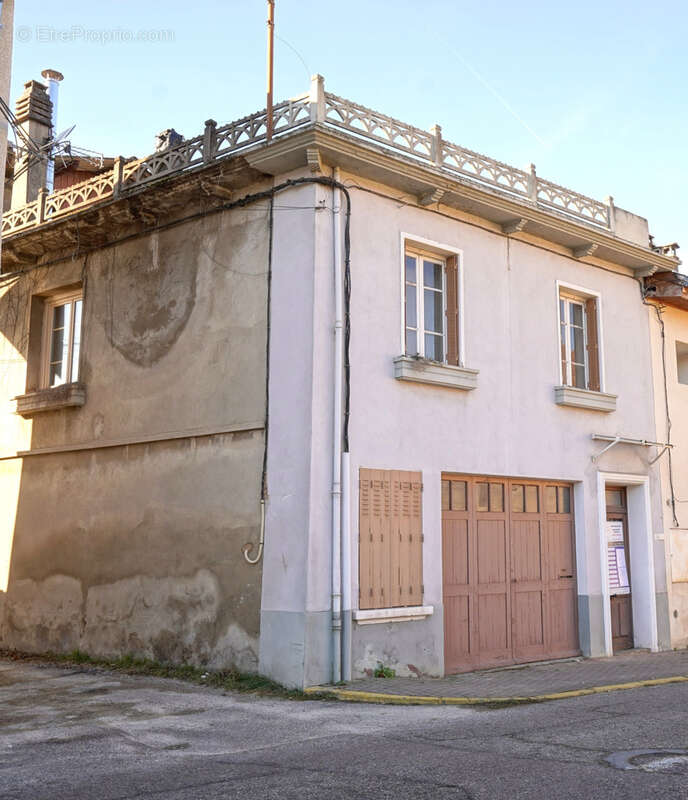 Maison à BOURGOIN-JALLIEU