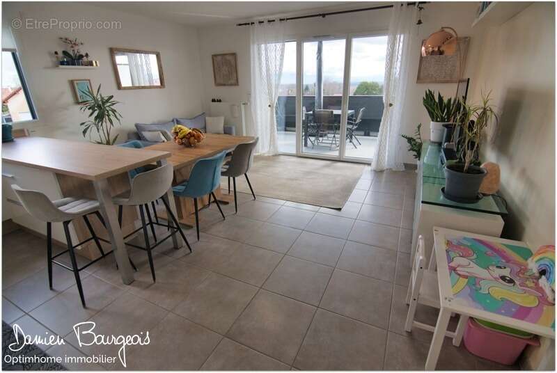 Appartement à CROZET