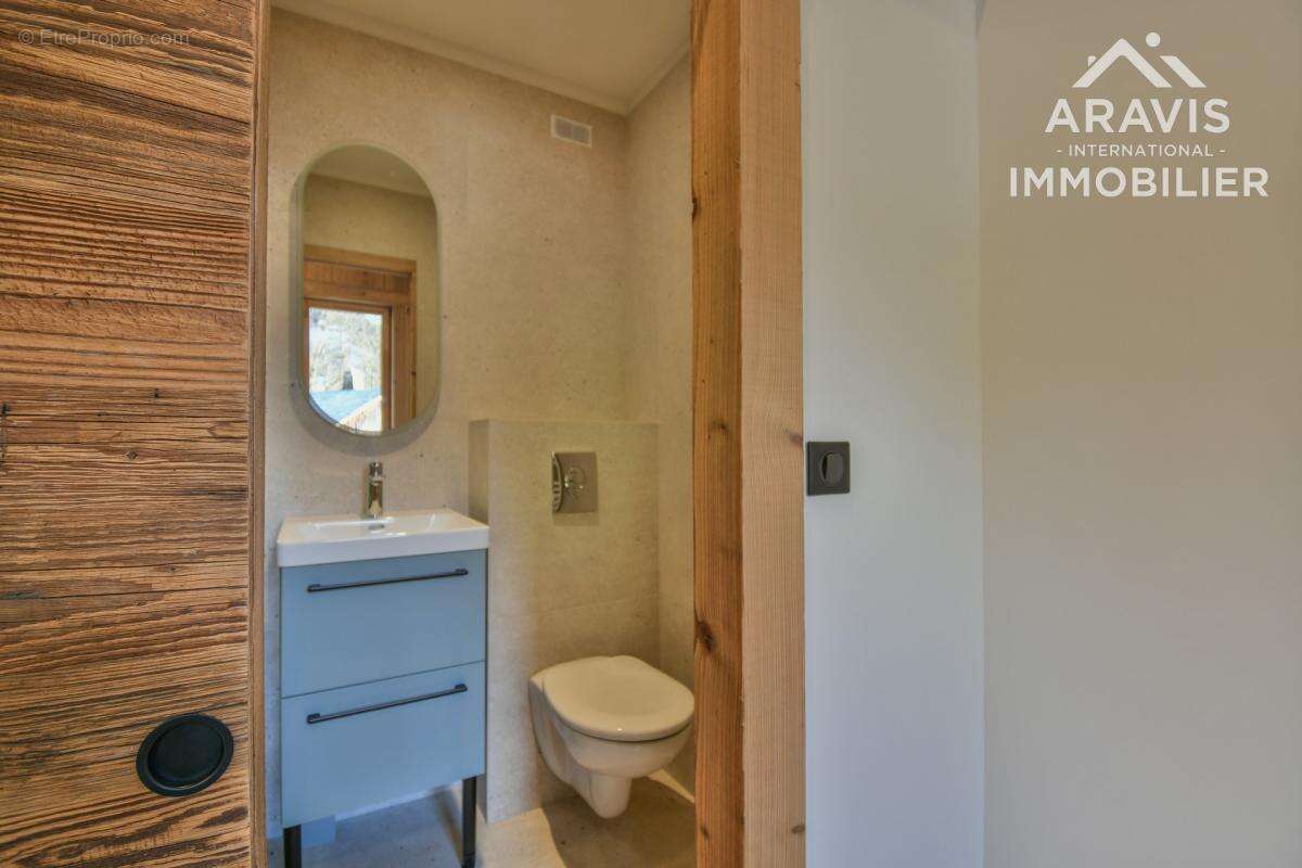 Appartement à LE PETIT-BORNAND-LES-GLIERES