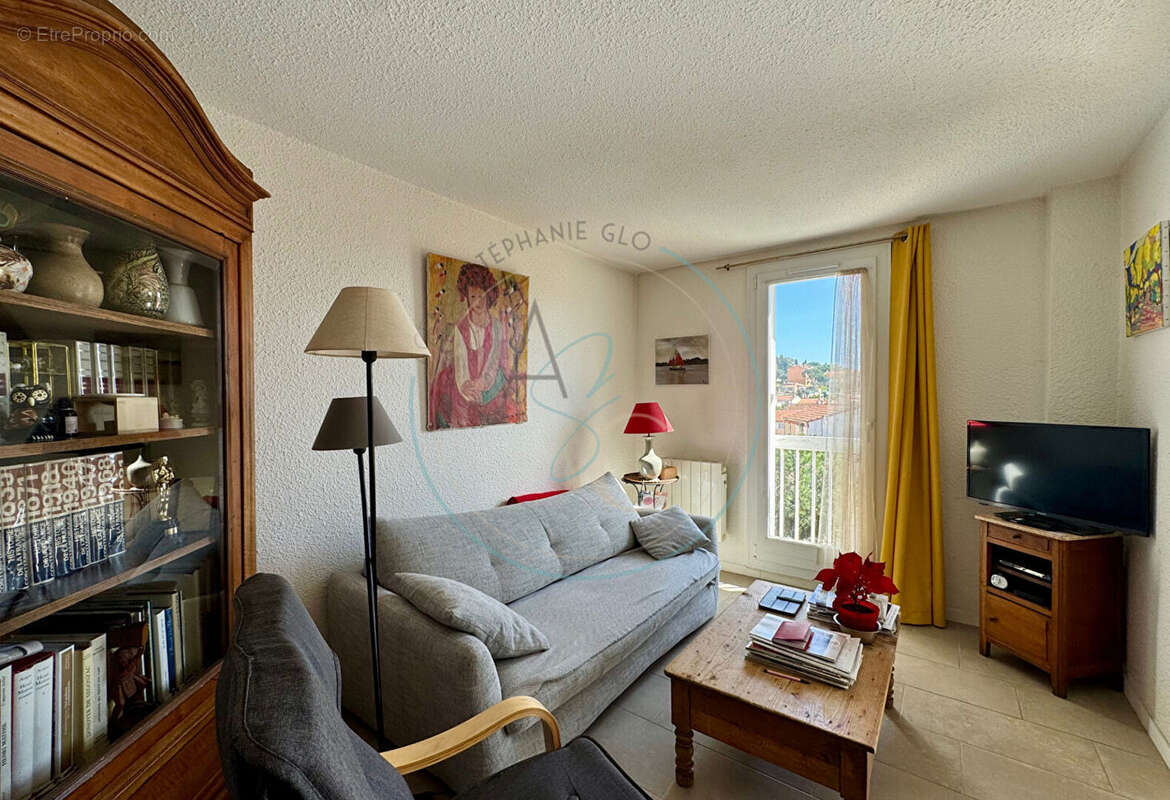 Appartement à COGOLIN
