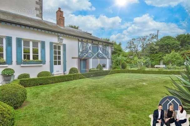 Maison à NOGENT-LE-ROI