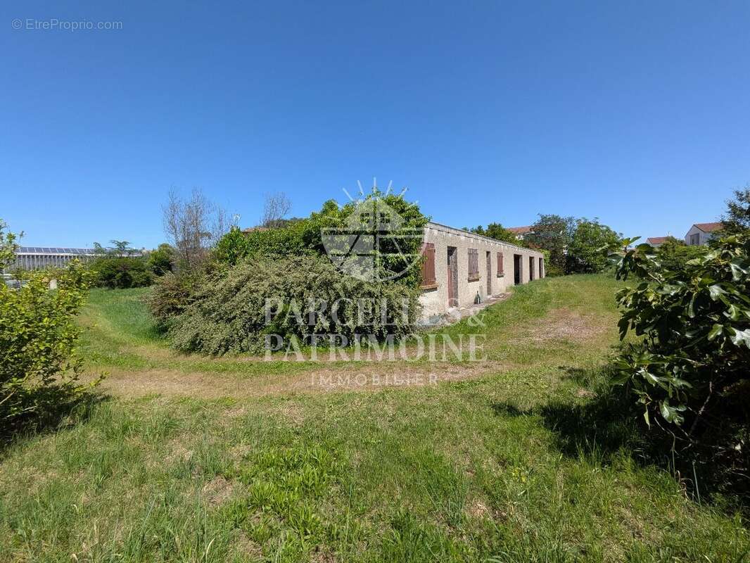 Villate Terrain à viabiliser de 1 350m² - photo 2