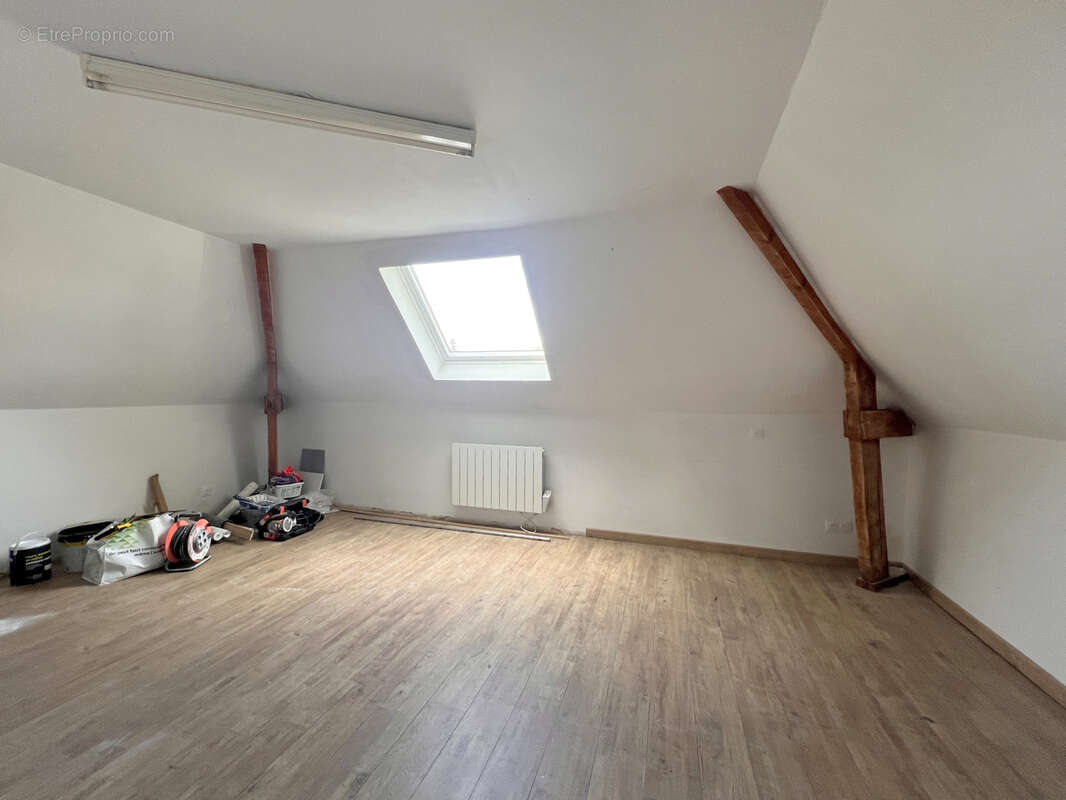 Appartement à HOUDAN