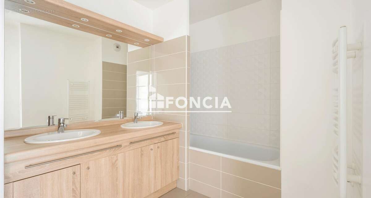 Appartement à LE BOUSCAT