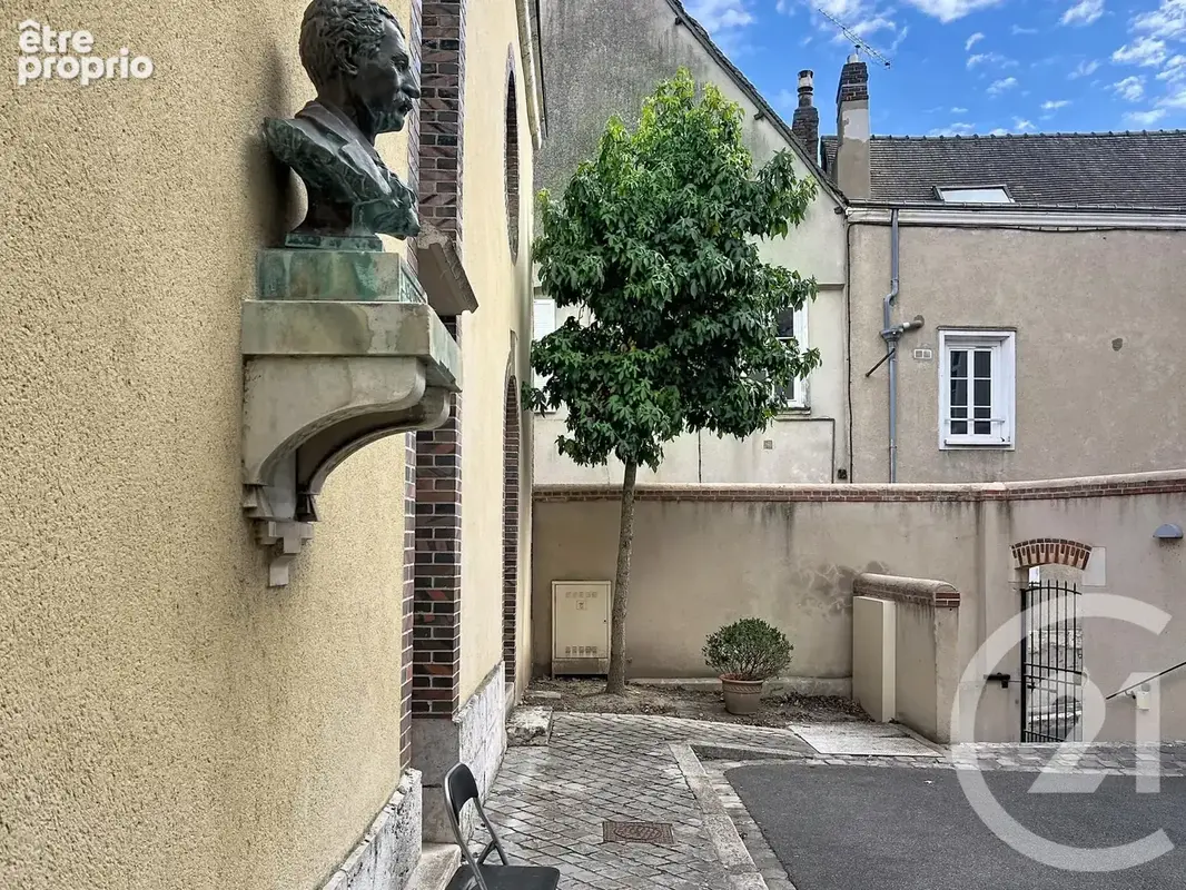 Appartement 4 pièces 93 m² à vendre à Chartres (28000) - photo 23
