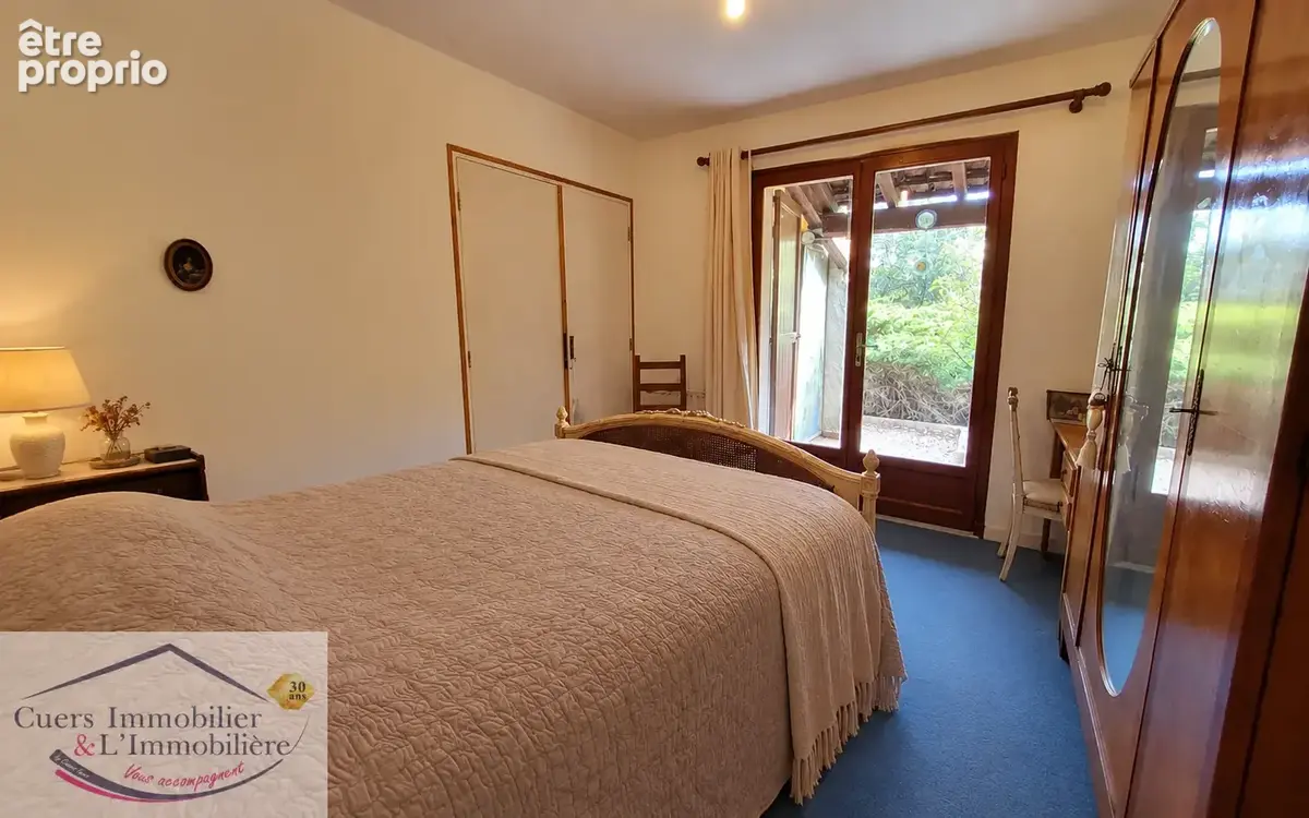 Cuers, villa t5 de plain-pied + garages - photo 11