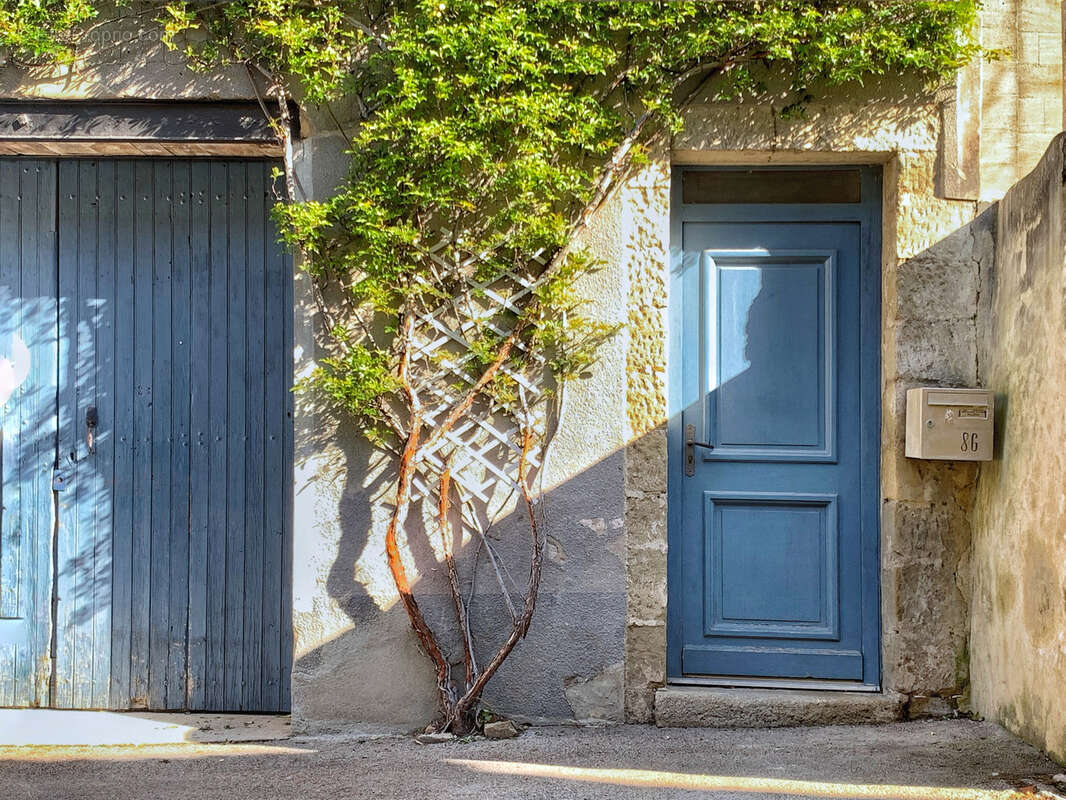 Maison à SAINT-QUENTIN-LA-POTERIE