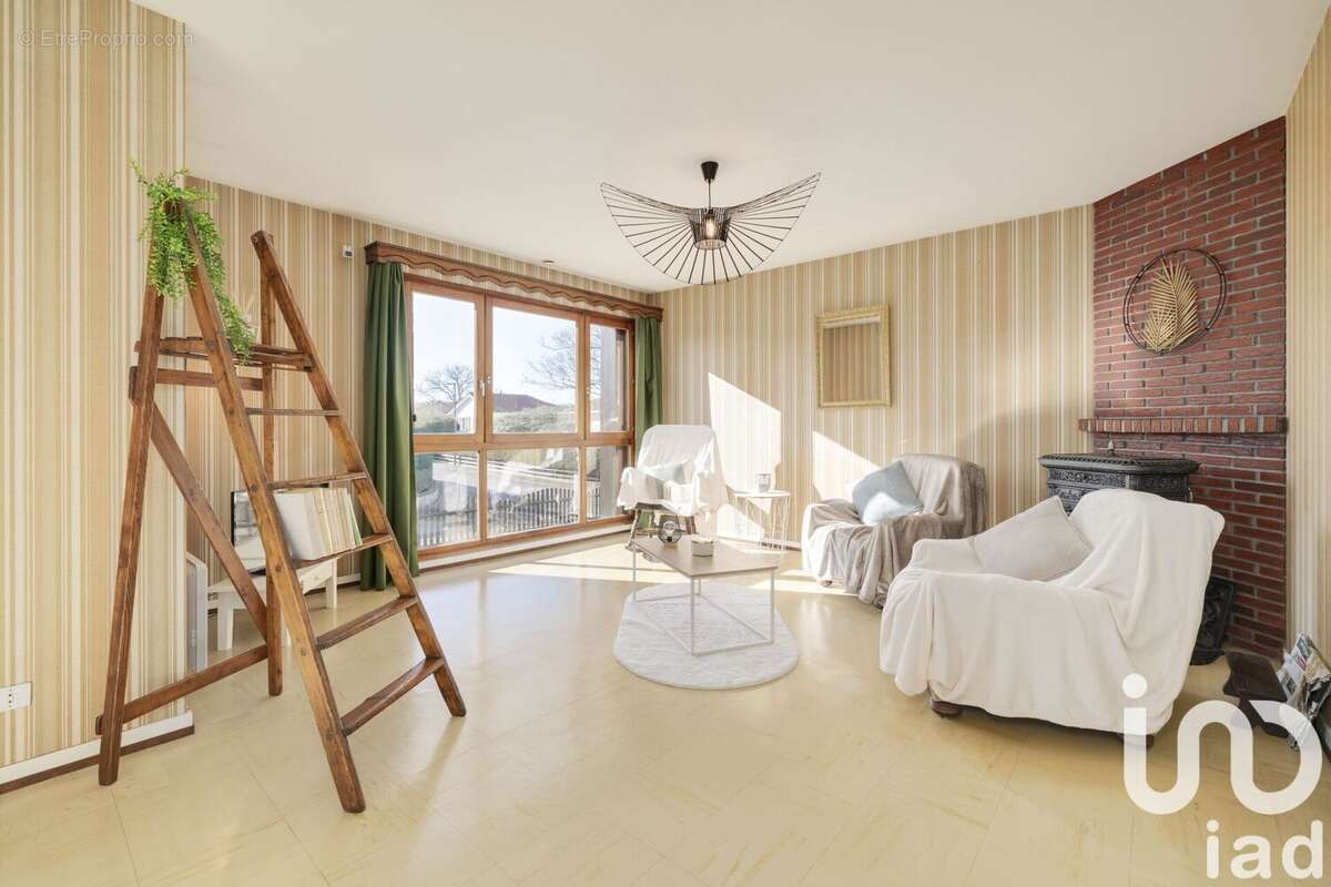 Photo 5 - Maison à AZELOT