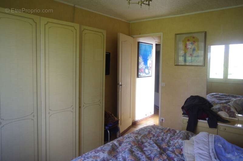 Propriété  6 pièces + dépendances sur 19 HA de terrain à vendre LAGRAULET DU GERS - photo 13