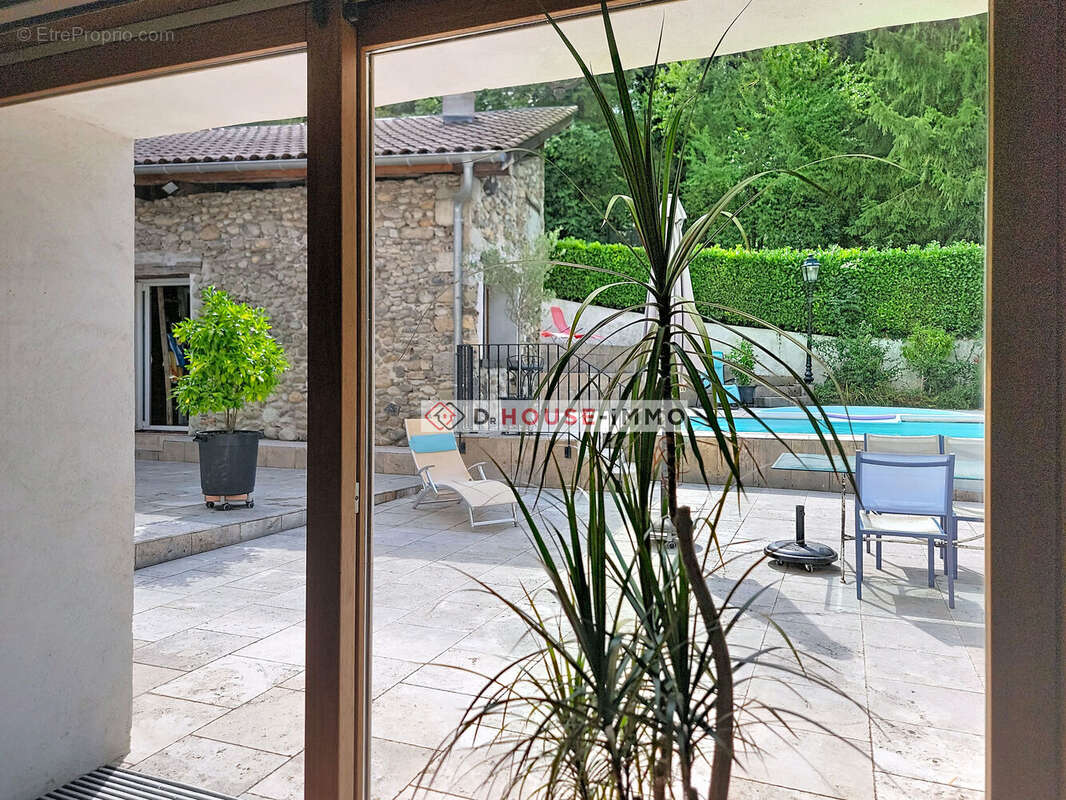 Maison 152 m² à Vourey  - photo 6