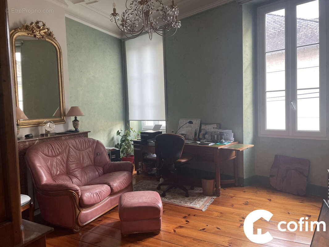 Chambre rez-de-chaussée - Maison à TARBES