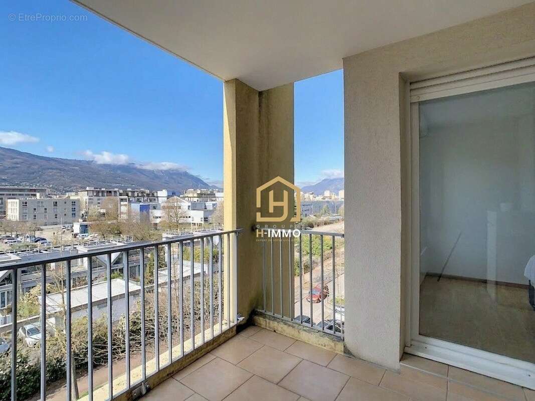 Appartement à ECHIROLLES