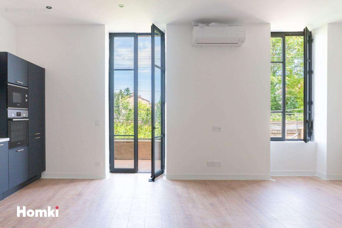 Appartement à SAINT-GEORGES-DE-RENEINS