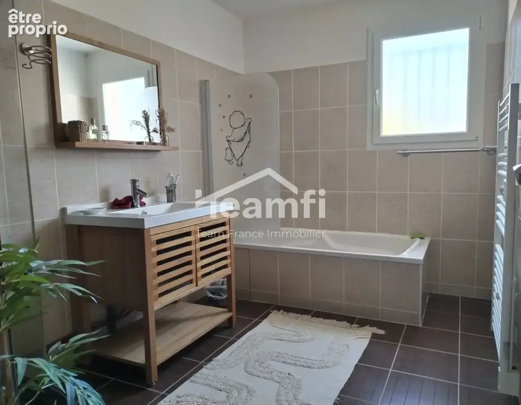 Maison 6 pièces 120 m² à vendre à Espinasse-Vozelle (03110) - photo 8