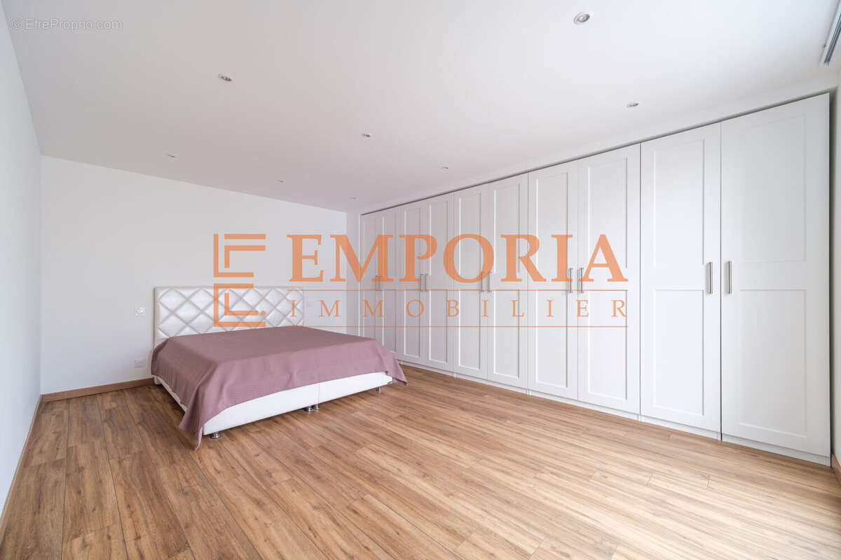 Maison à FROENINGEN