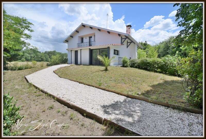 Maison à MOLIETS-ET-MAA