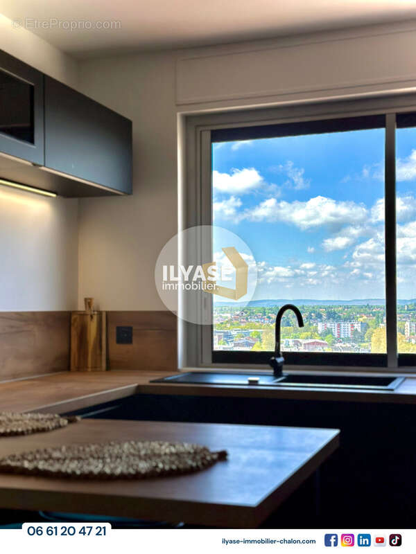 Appartement T4 avec vue unique  Centre-ville Chalon-sur-Saône  Spa  Balcon - photo 7