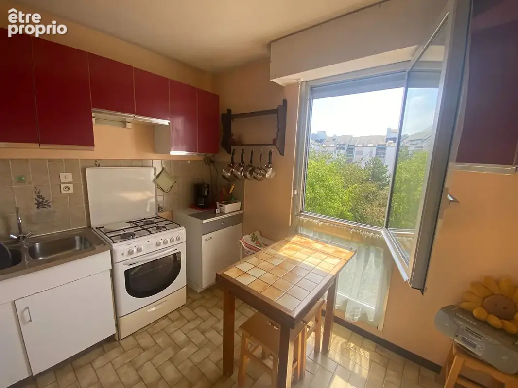 Appartement Dijon 4 pièce(s) 77m2 + BALCONS+ 2 caves +place de parking - photo 7