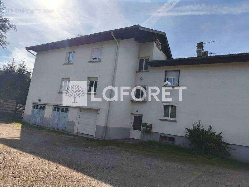 Appartement à ELOYES