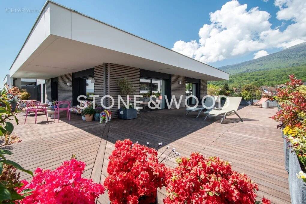 Appartement à THOIRY