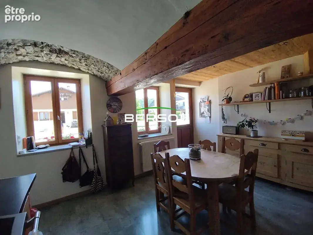 LES HOPITAUX VIEUX Ferme comtoise avec gîtes - photo 3