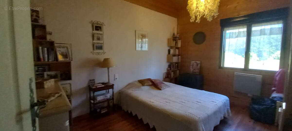 Maison à LABATUT-RIVIERE