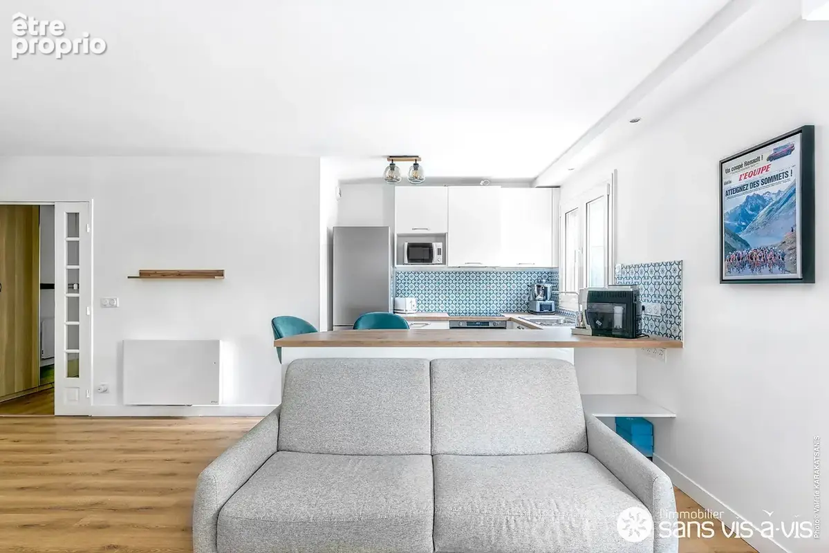 2 pièces rénové de 53 m2   calme, vue dégagée   2 box reunis  de 26 m2 - photo 7