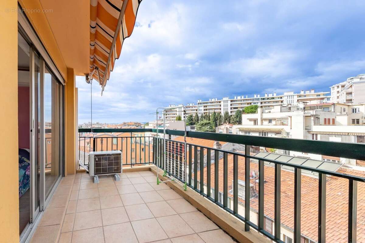 Appartement à NICE