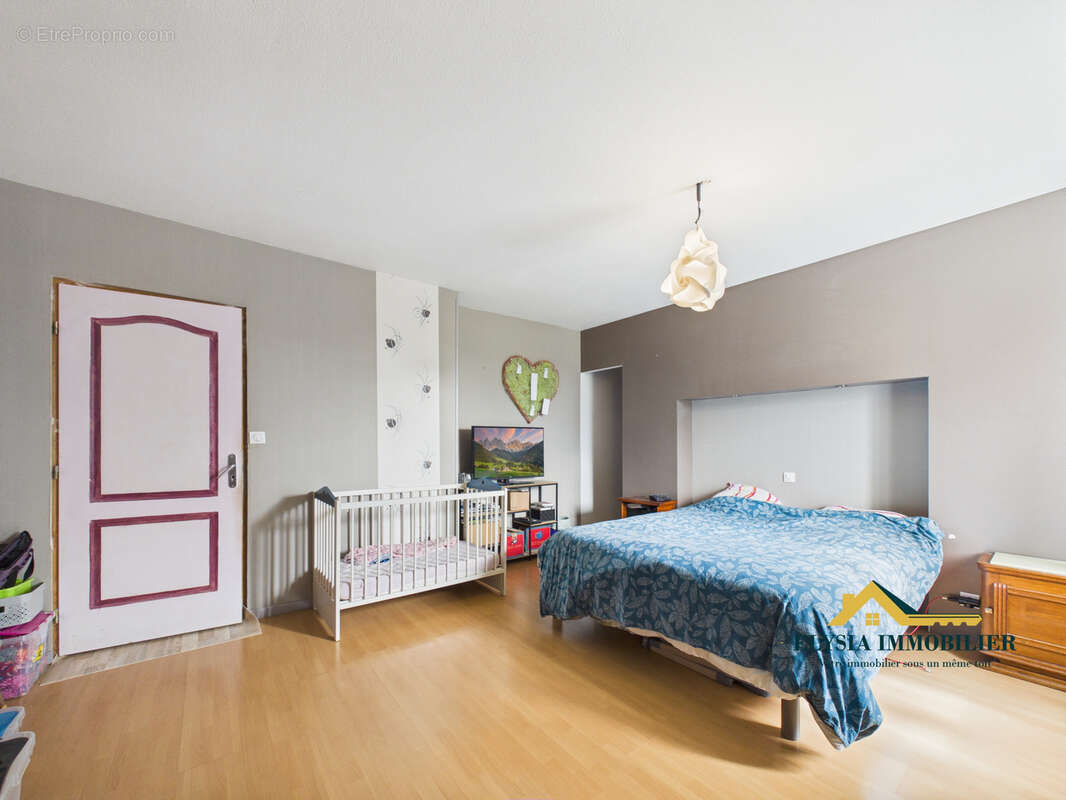 Maison à RICHECOURT