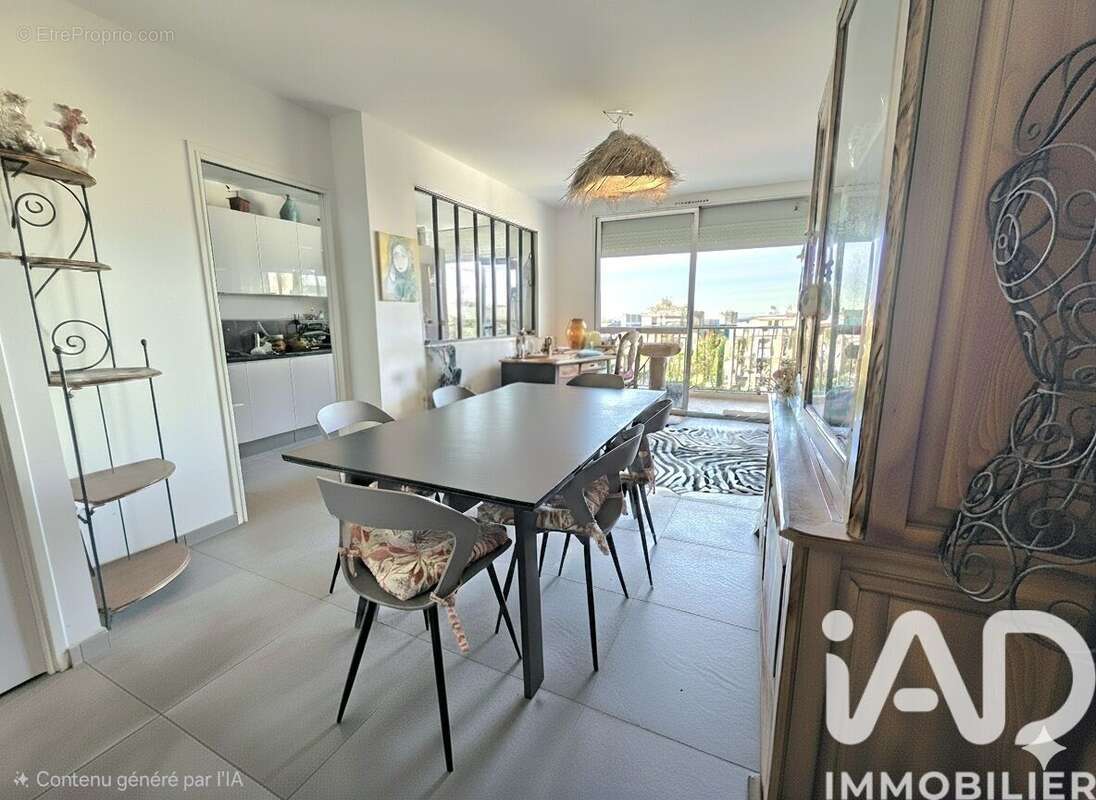 Photo 3 - Appartement à MARSEILLE-9E